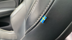 Volvo Xc60 2.0 T6 Recharge PHEV R DESIGN 5dr AWD Auto Estate